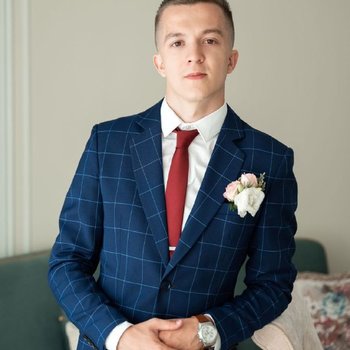 Танцевальная студия TODES – преподаватель Нуриманов Аскар Азаматович