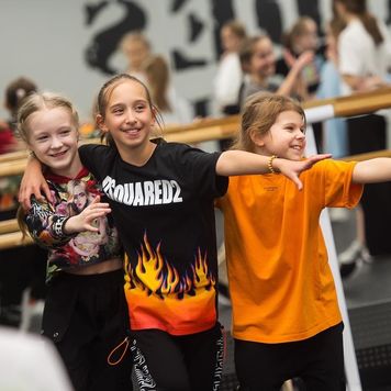 Танцевальная студия Аллы Духовой TODES