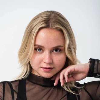 Танцевальная студия TODES – преподаватель Баранова Александра Валерьевна