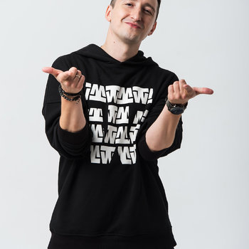 Танцевальная студия TODES – преподаватель Тарасов Денис Павлович