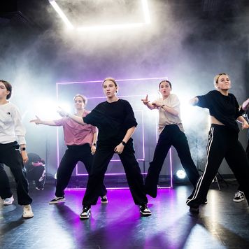 Танцевальная студия Аллы Духовой TODES