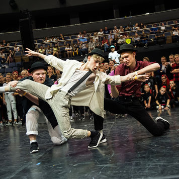 Танцевальная студия TODES СПБ